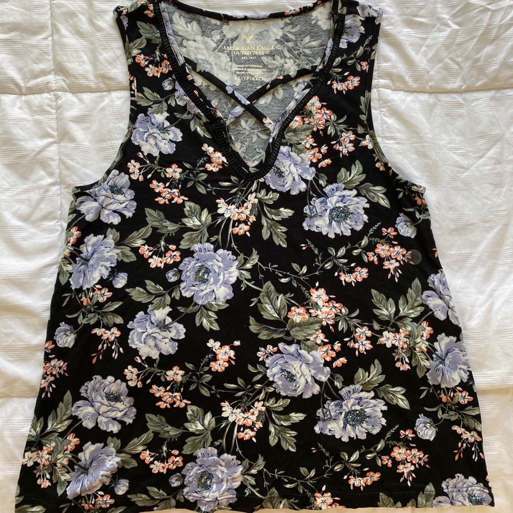 floral AE tank top